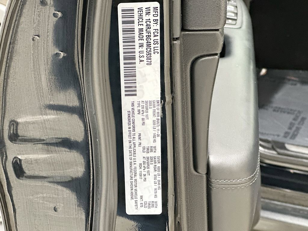 Used 2021 Jeep Grand Cherokee Limited w/ Luxury Group II image 32