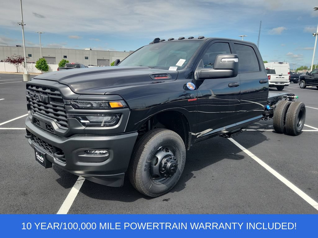 New 2026 RAM 3500 Tradesman AWD/4WD image 4