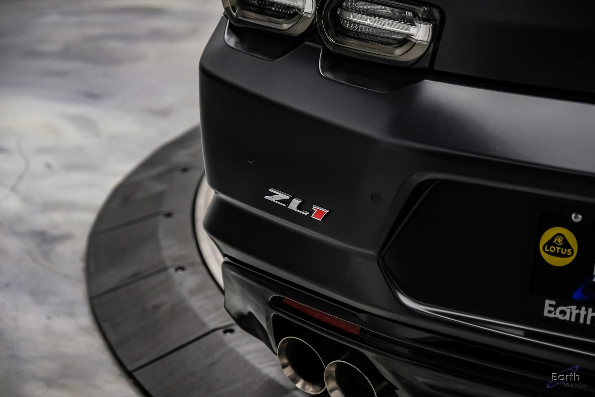 Used 2024 Chevrolet Camaro ZL1 RWD image 18