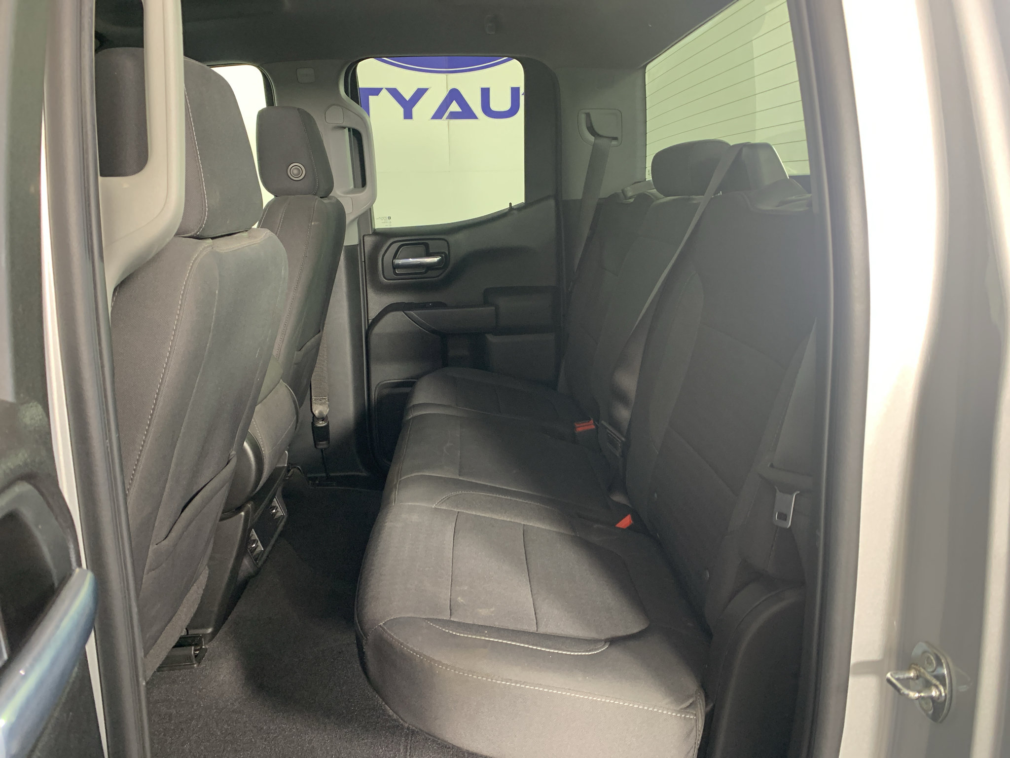 Used 2022 Chevrolet Silverado 1500 Custom AWD/4WD image 27