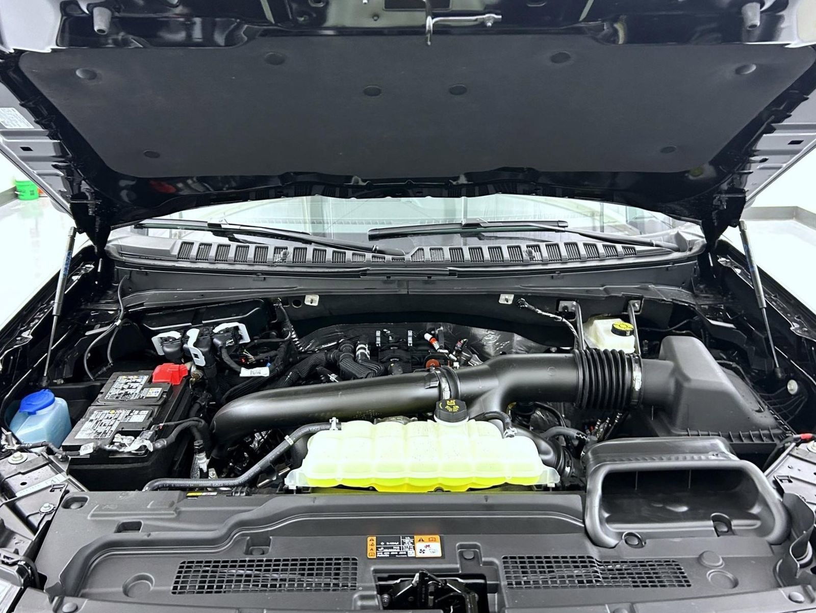 New 2026 Ford Expedition Platinum image 26