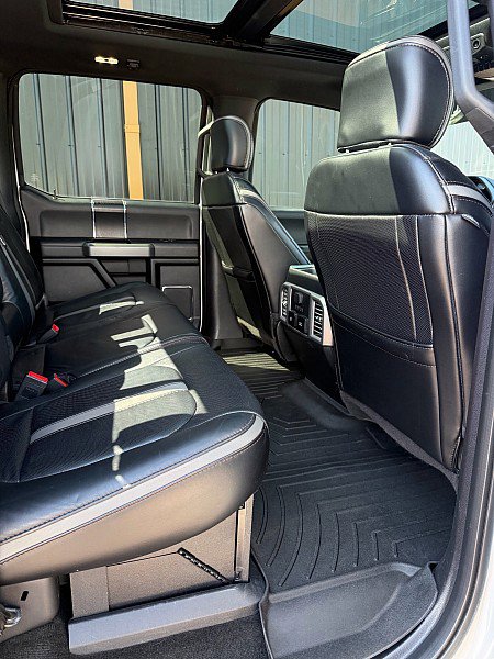 Used 2018 Ford F350 Platinum w/ Platinum Ultimate Package AWD/4WD image 9