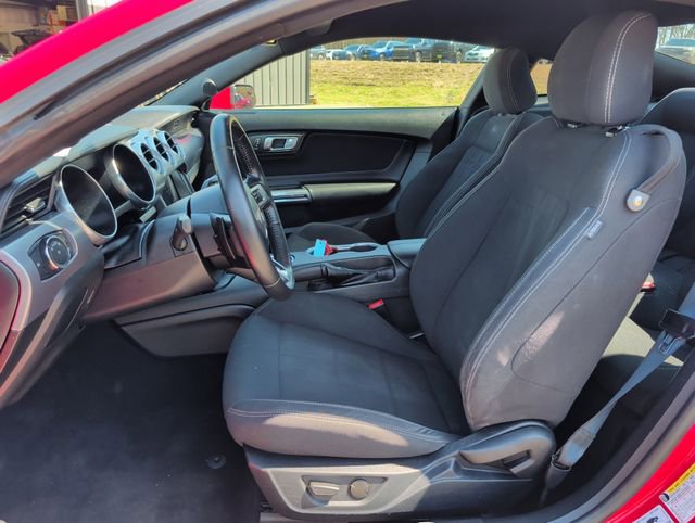 Used 2020 Ford Mustang GT w/ Equipment Group 301A RWD image 14