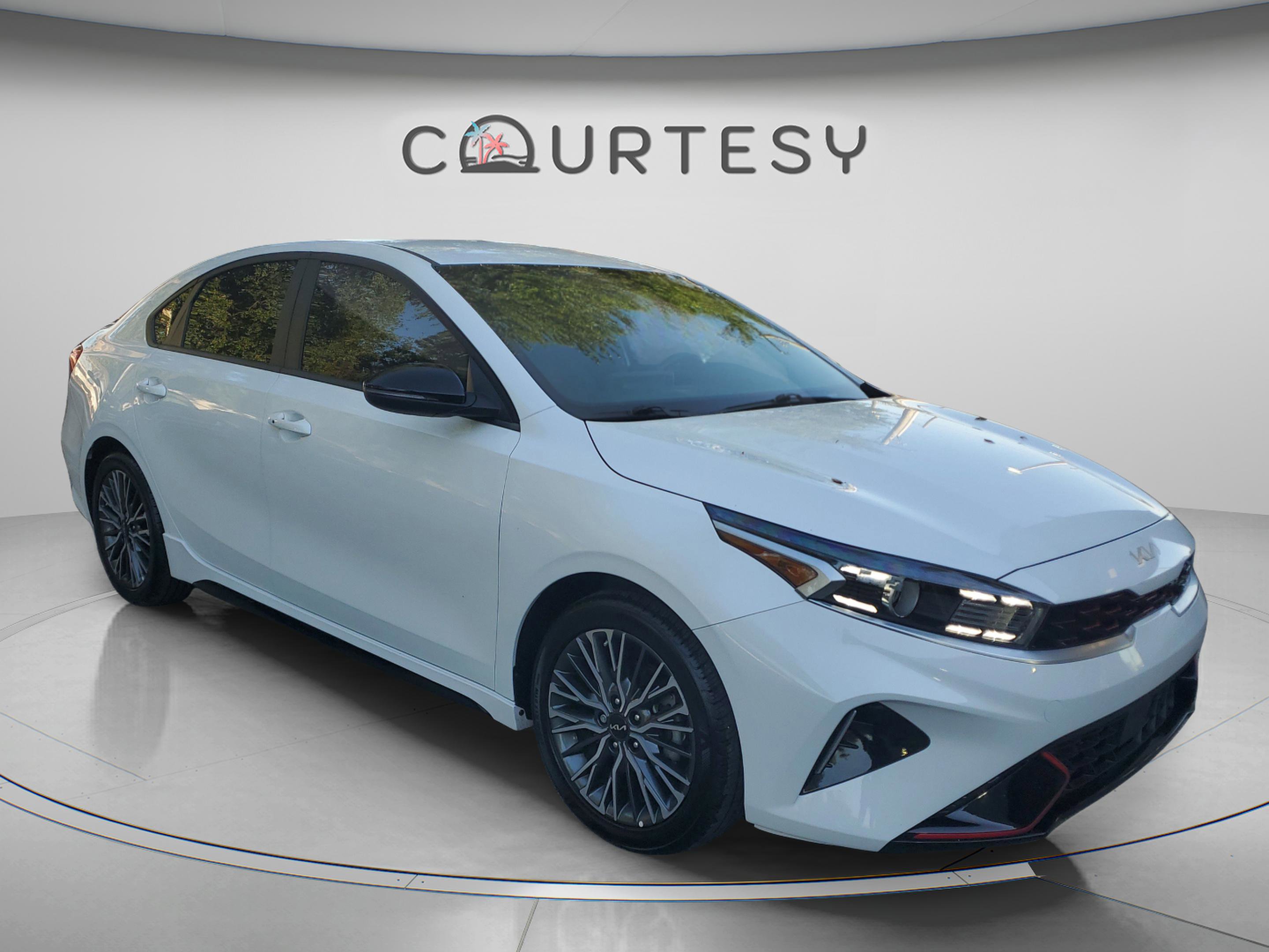 Certified 2024 Kia Forte GT-Line FWD image 5