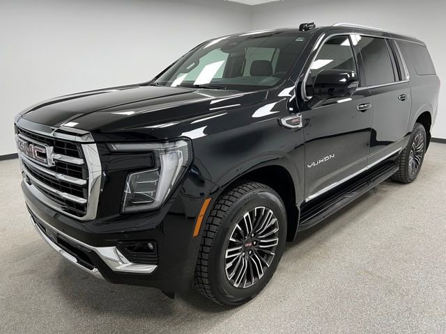Used 2025 GMC Yukon XL Elevation w/ LPO, Get Active Package AWD/4WD image 4