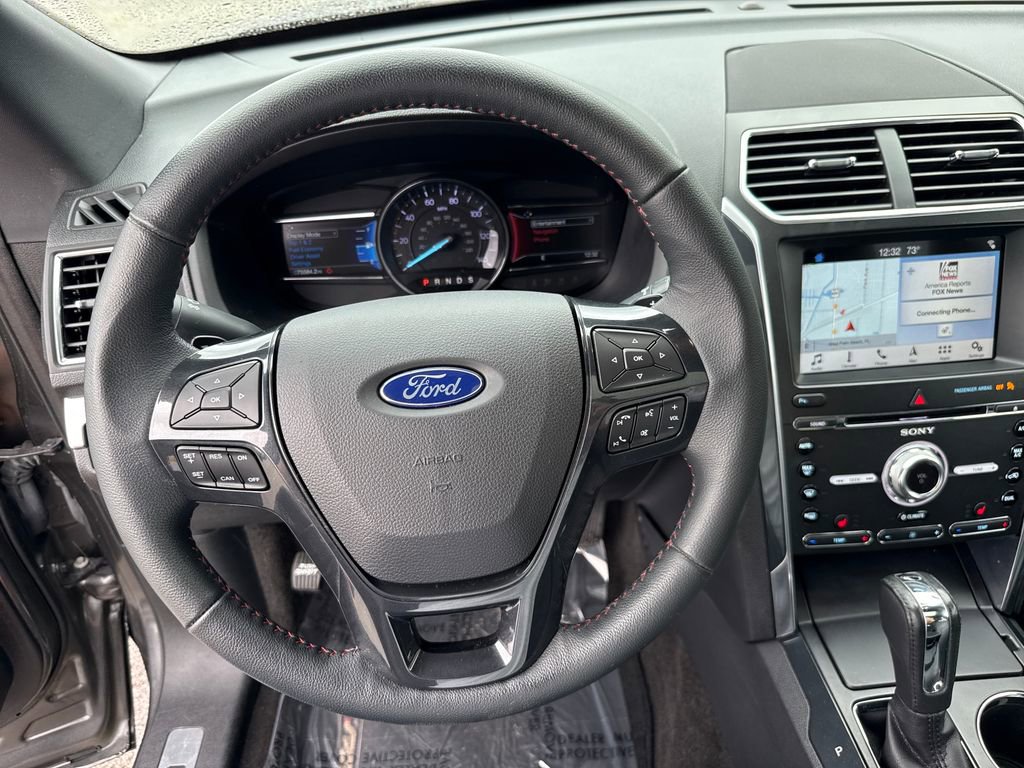 Used 2018 Ford Explorer Sport image 13