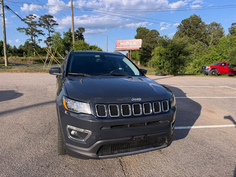 Used 2018 Jeep Compass Limited w/ Safe & Security Group AWD/4WD image 6