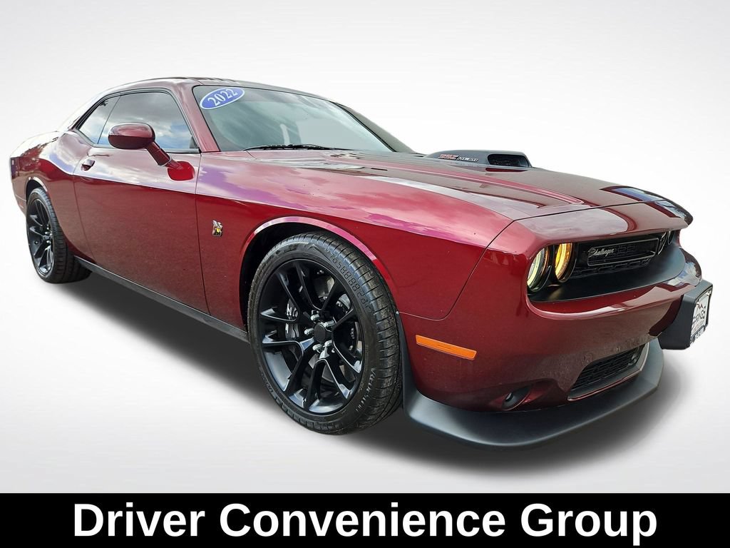 Used 2022 Dodge Challenger R/T Scat Pack w/ Shaker Package RWD image 8