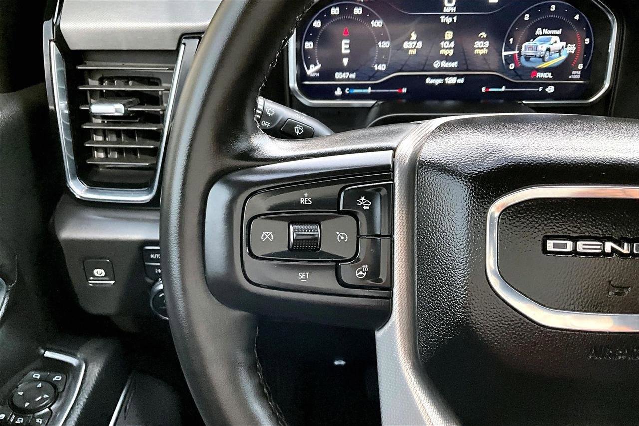 Used 2025 GMC Sierra 3500 Denali w/ Denali Reserve Package image 14