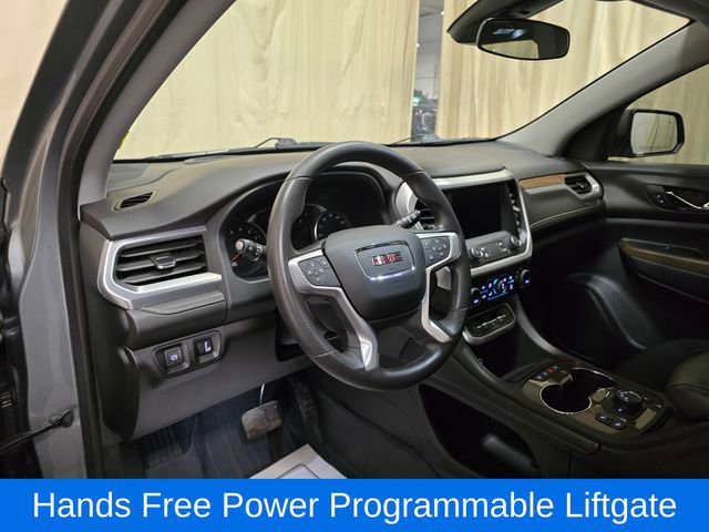 Used 2023 GMC Acadia SLE w/ Driver Convenience Package image 16