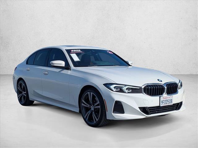 Used 2023 BMW 330i Sedan w/ Premium Package RWD image 3