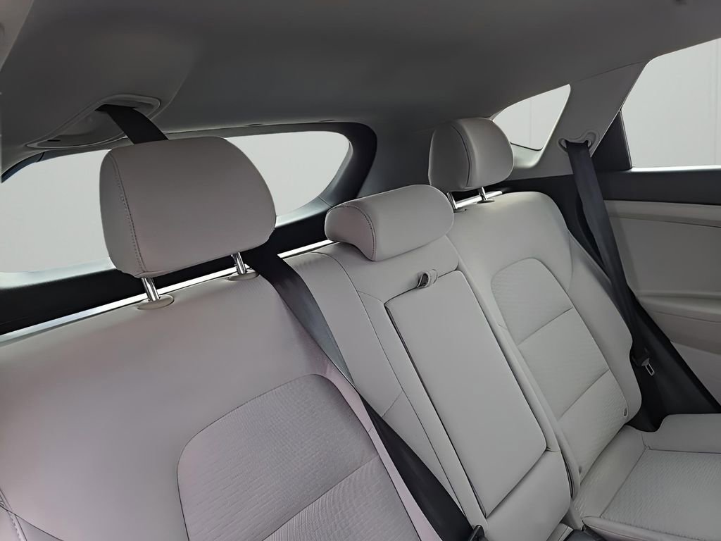 Used 2019 Hyundai Tucson SE image 16