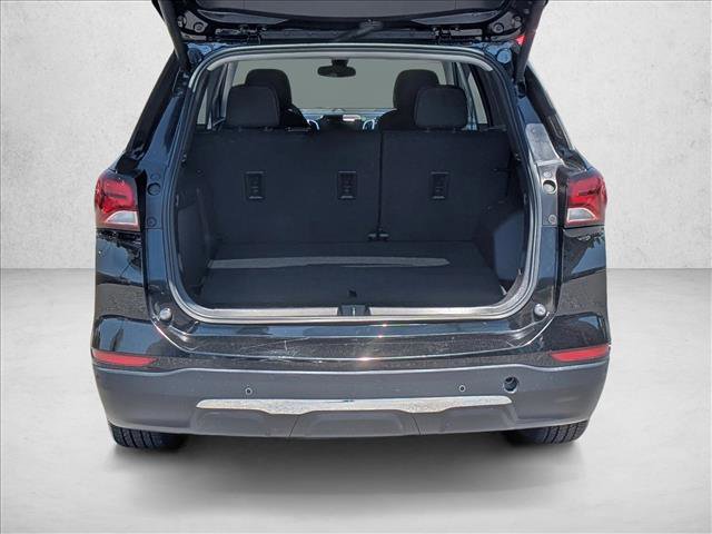 Used 2024 Chevrolet Equinox LT AWD/4WD image 7