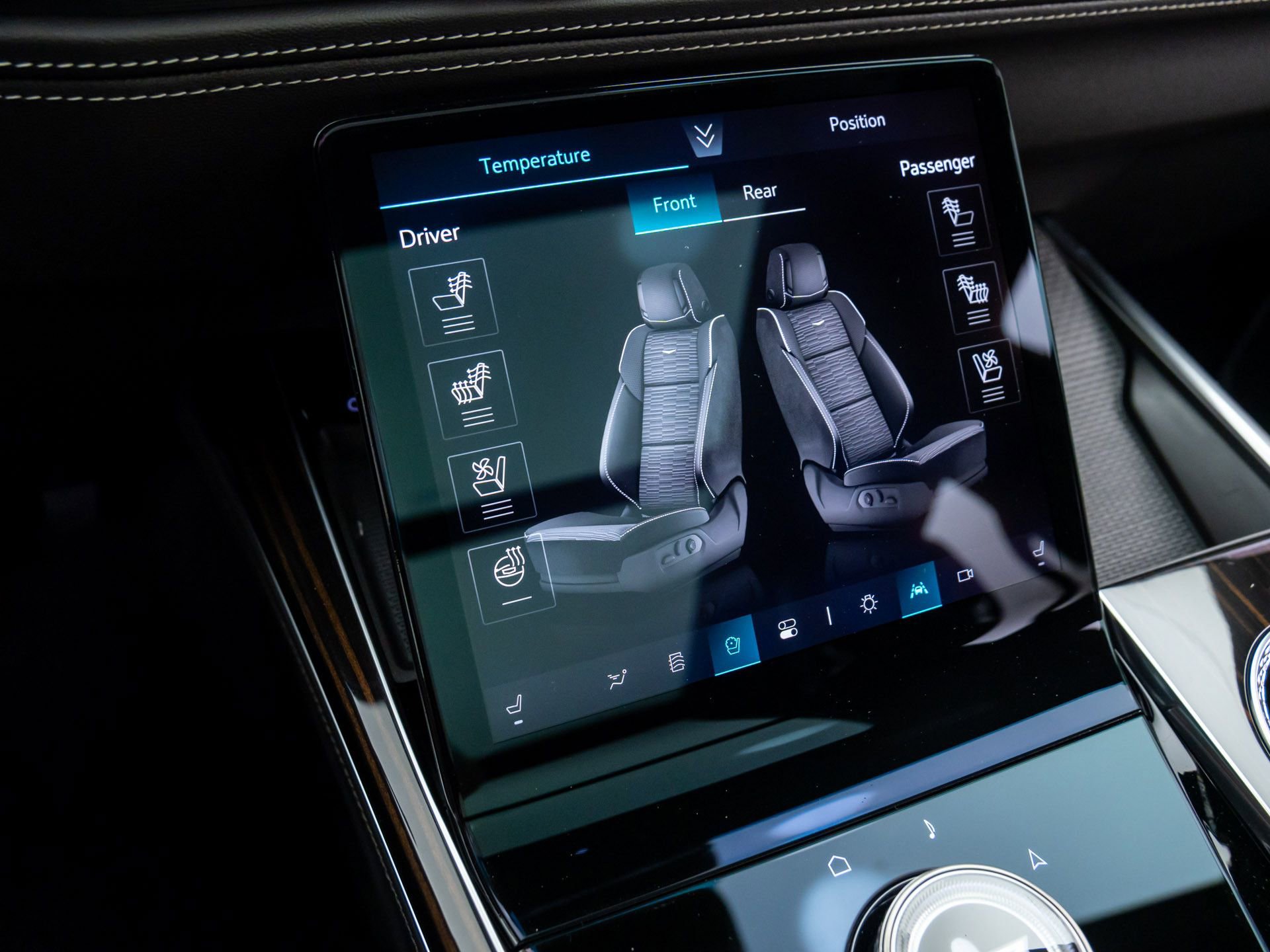 New 2026 Cadillac Escalade Luxury w/ Touring Package image 27