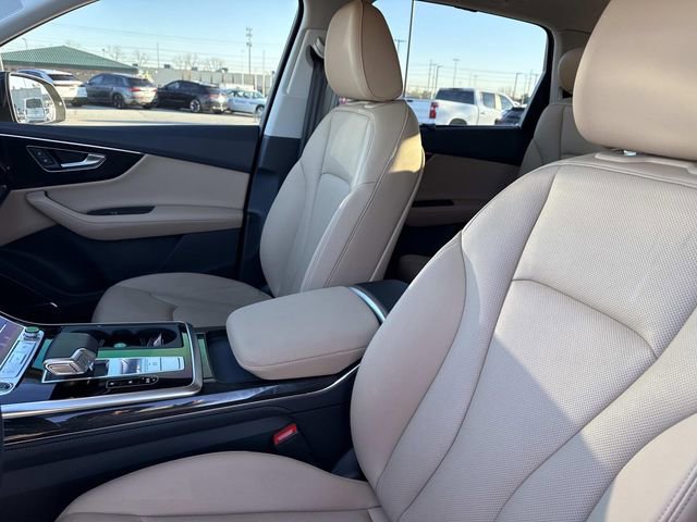 Used 2023 Audi Q7 3.0T Prestige image 23