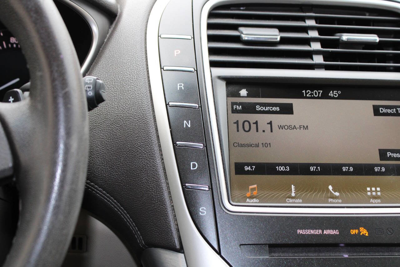 Used 2018 Lincoln MKX Premiere image 23