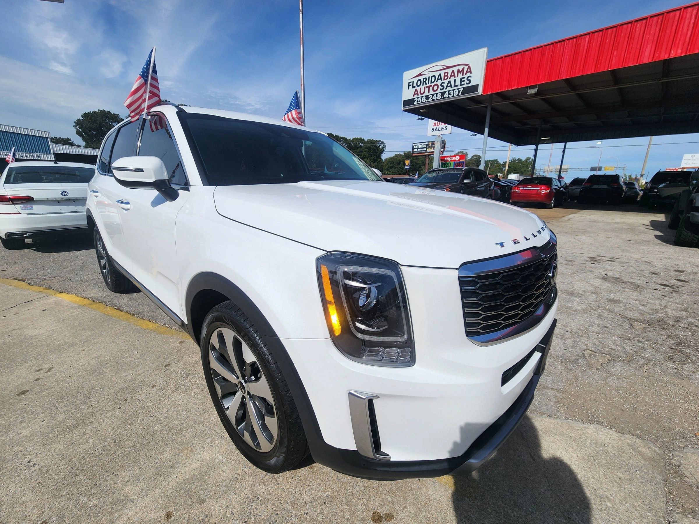 Used 2021 Kia Telluride S image 2