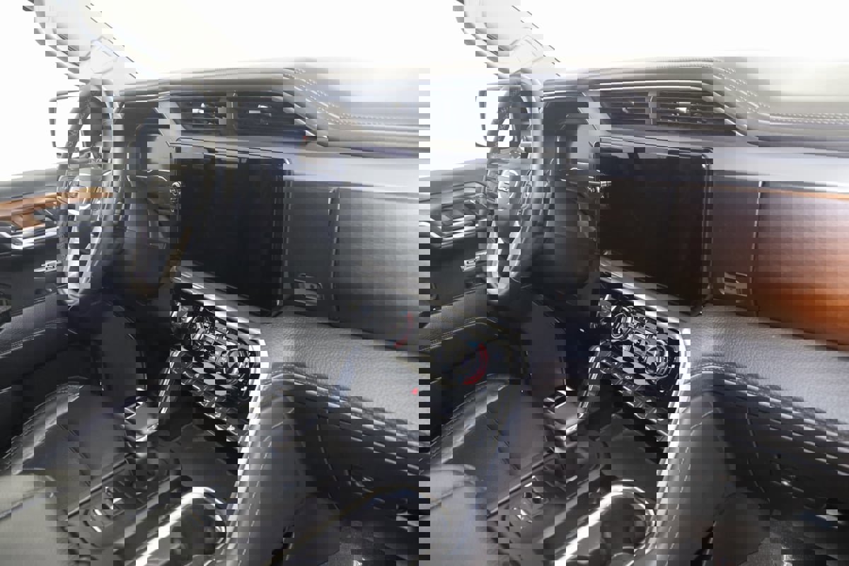 Used 2023 GMC Sierra 1500 Denali image 44