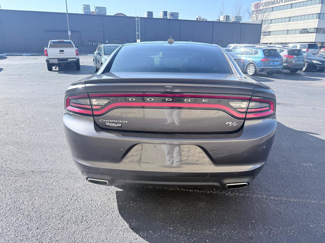 Used 2016 Dodge Charger R/T w/ Plus Group RWD image 4