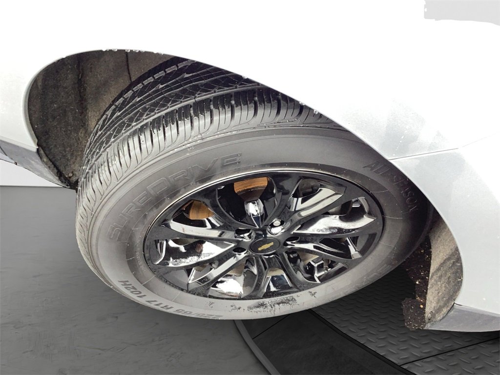 Used 2018 Chevrolet Equinox LS image 23