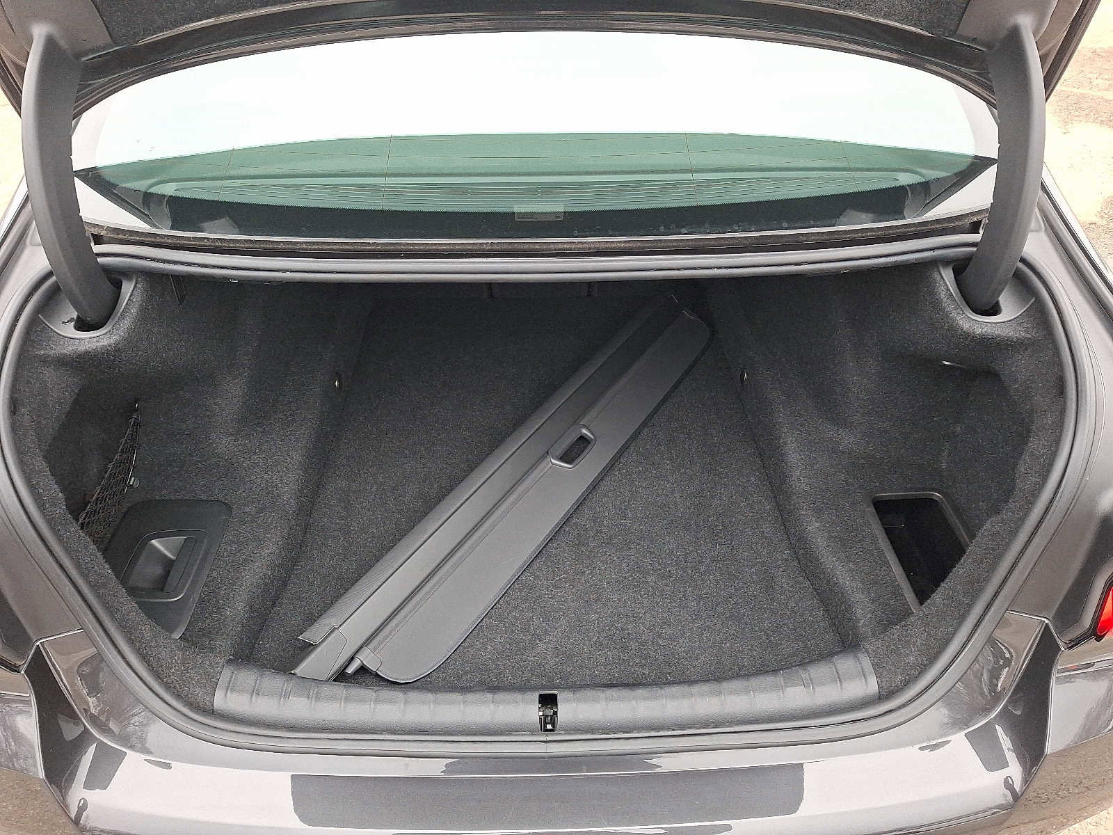 Certified 2022 BMW 540i xDrive w/ M Sport Package image 28