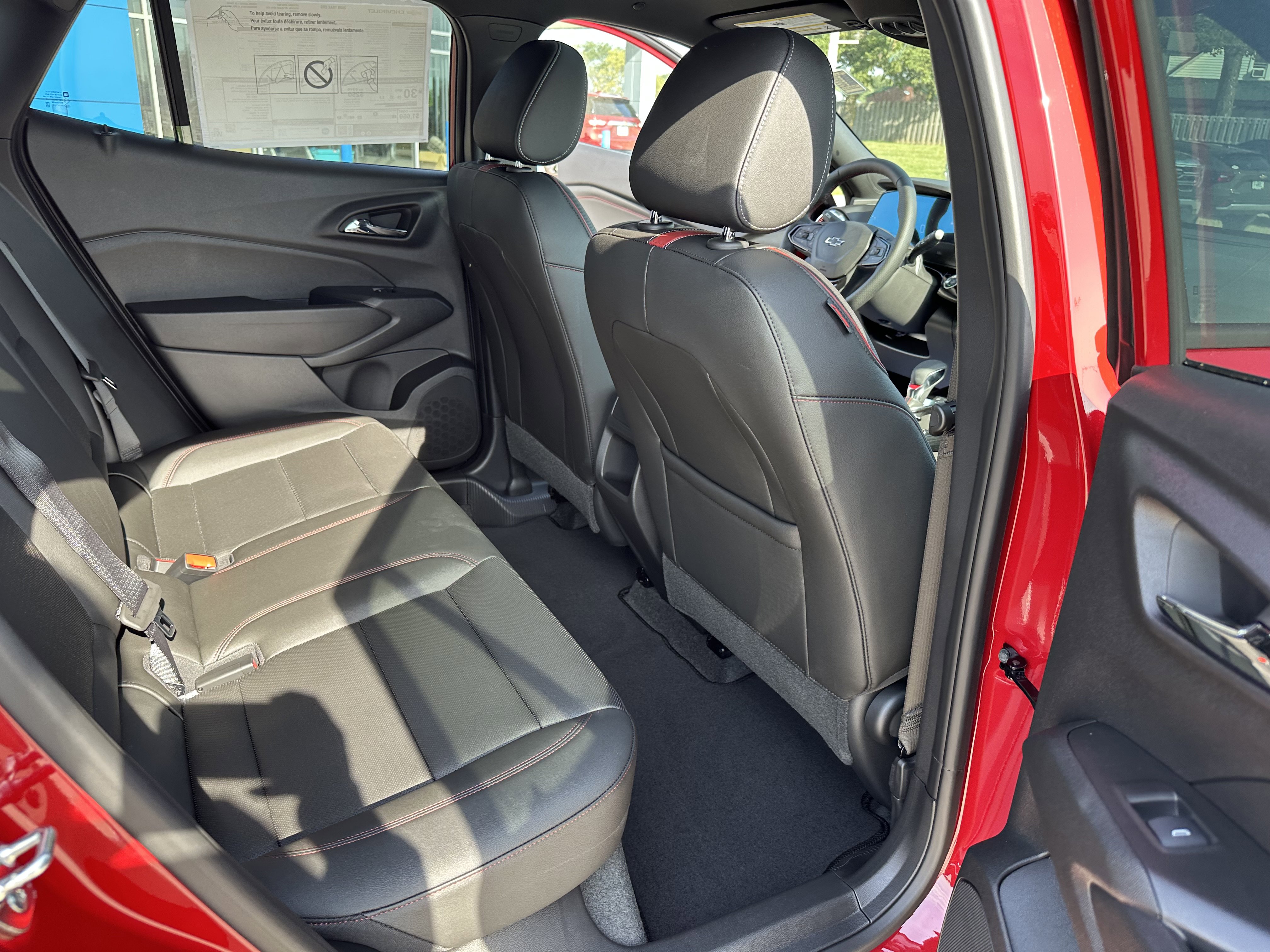 New 2026 Chevrolet Trax RS w/ Sunroof Package image 23