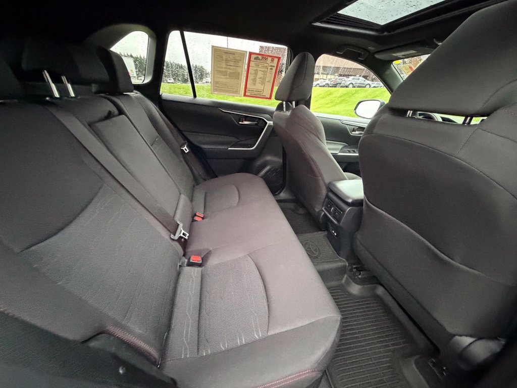 Used 2023 Toyota RAV4 SE w/ Weather & Moonroof Package AWD/4WD image 39