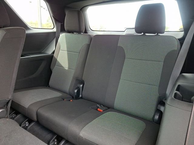 Certified 2023 Chevrolet Traverse LT image 11