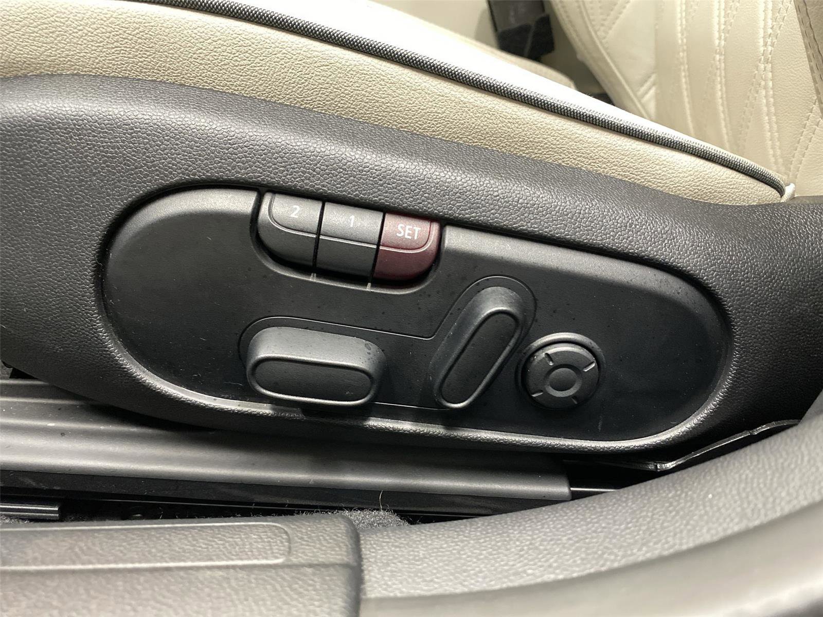 Certified 2023 MINI Cooper Clubman S image 18