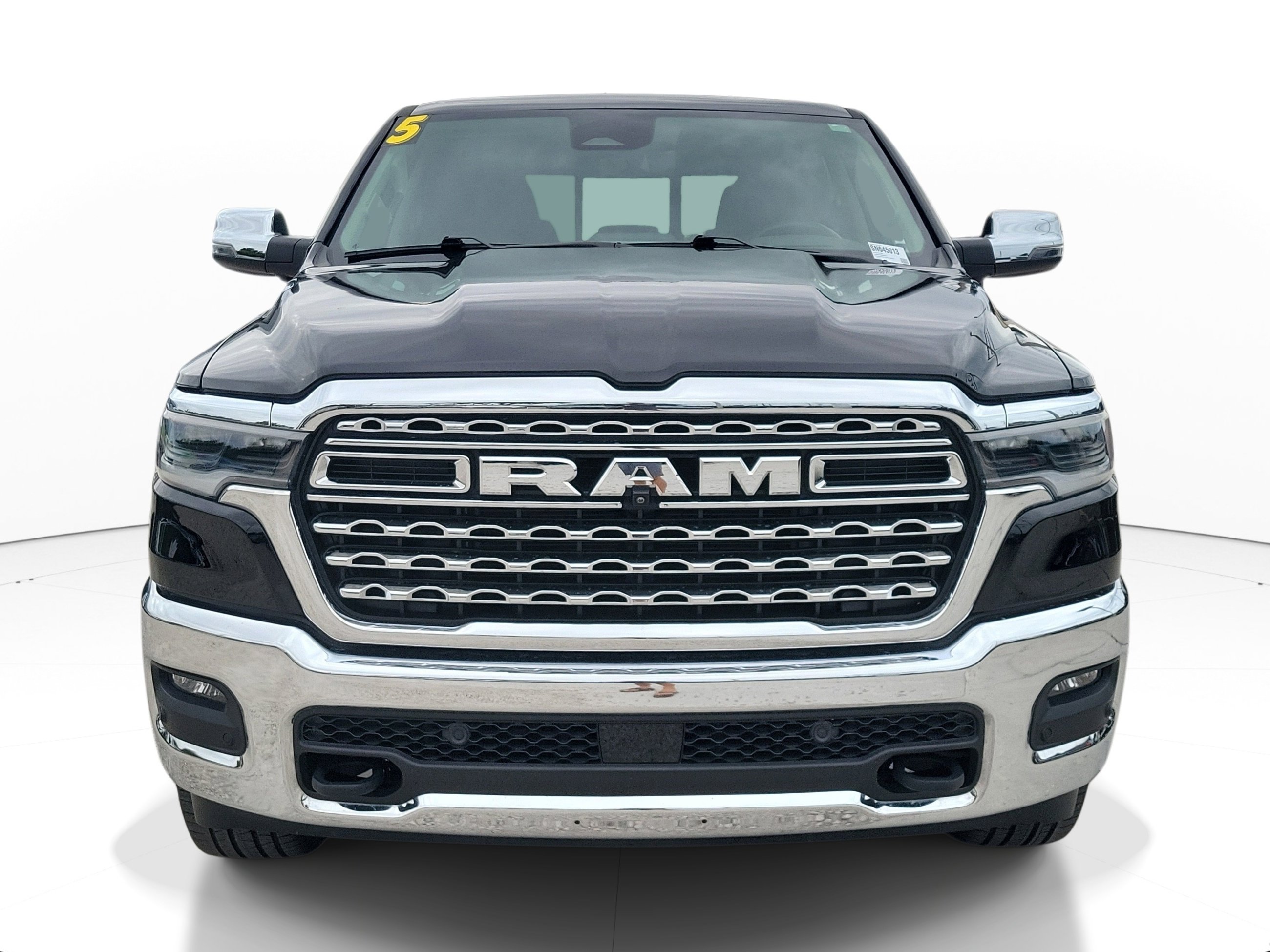 Used 2025 RAM 1500 Limited AWD/4WD image 2