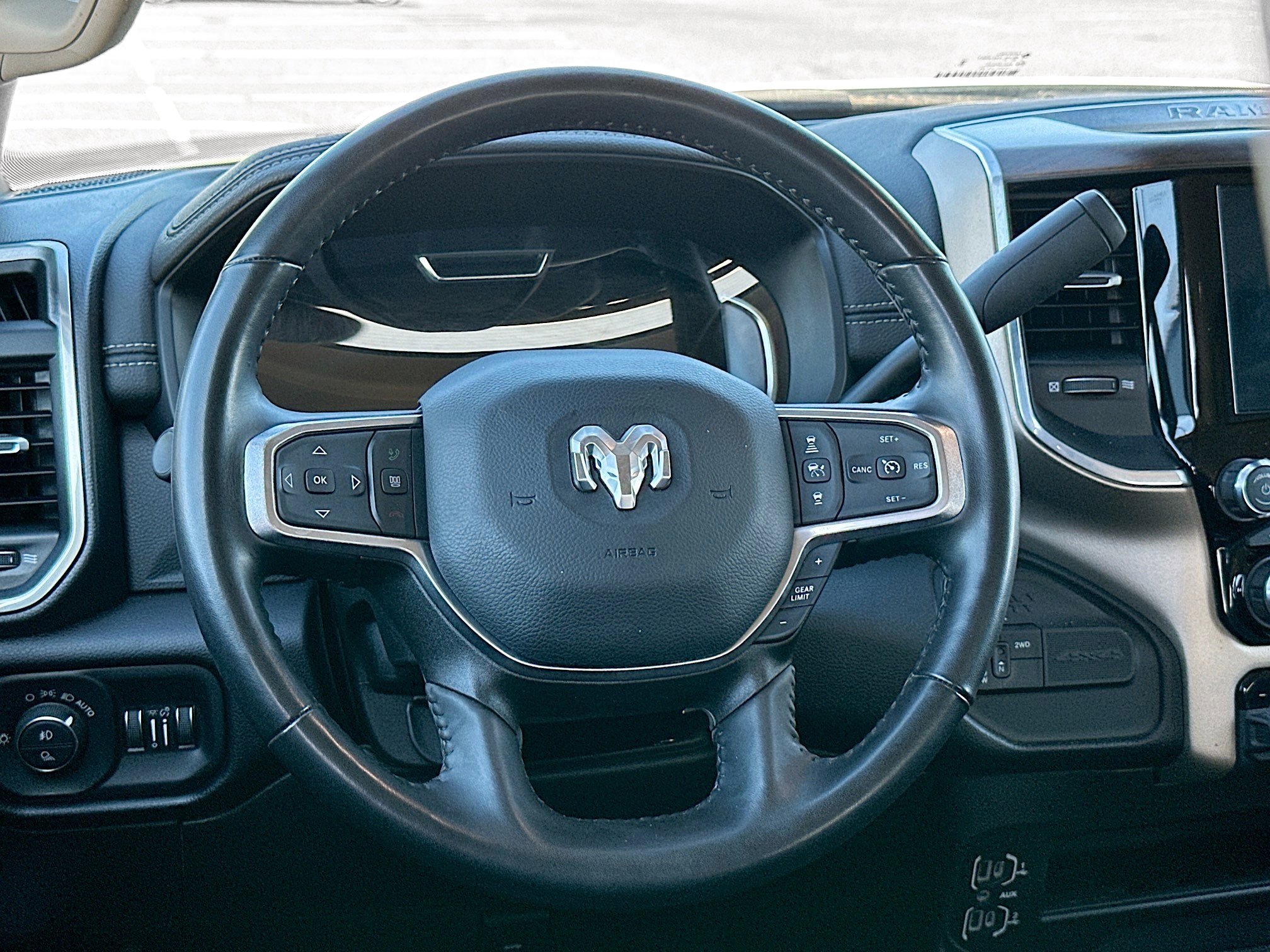 Used 2024 RAM 2500 Laramie w/ Safety Group image 18