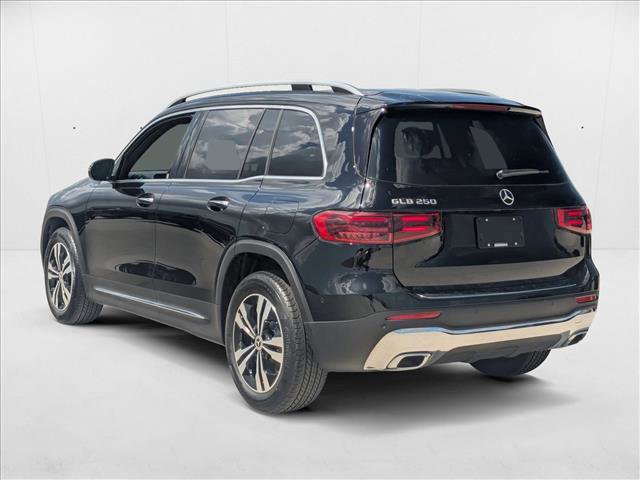 New 2025 Mercedes-Benz GLB 250 image 8