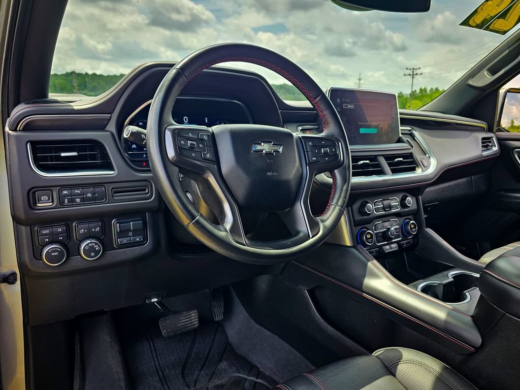 Used 2024 Chevrolet Tahoe RST w/ Luxury Package AWD/4WD image 14
