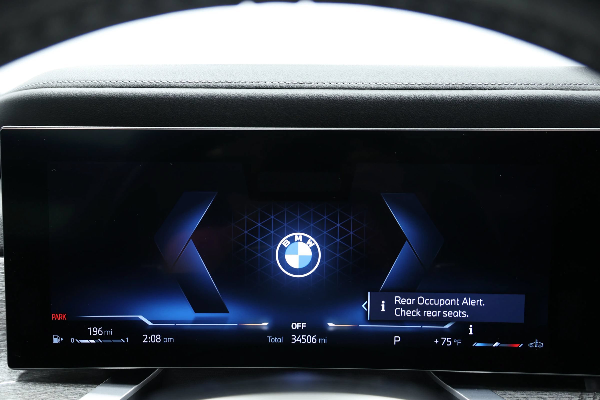 Used 2023 BMW 740i RWD image 28