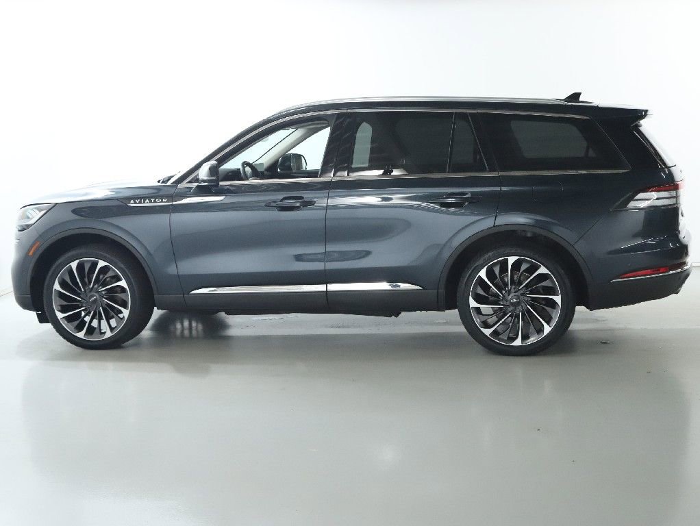 Certified 2023 Lincoln Aviator Reserve w/ Equipment Group 201A image 40