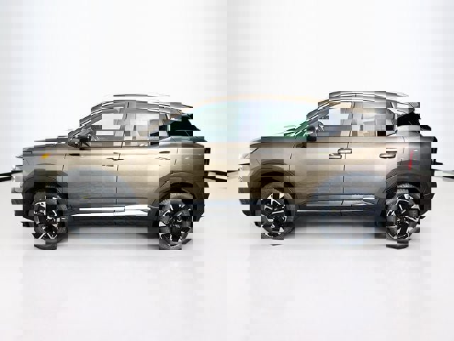 New 2026 Nissan Kicks SV w/ SV Premium Package image 8