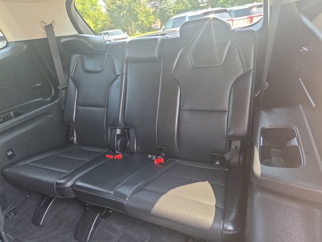 Certified 2021 Kia Telluride EX w/ Towing Package AWD/4WD image 16