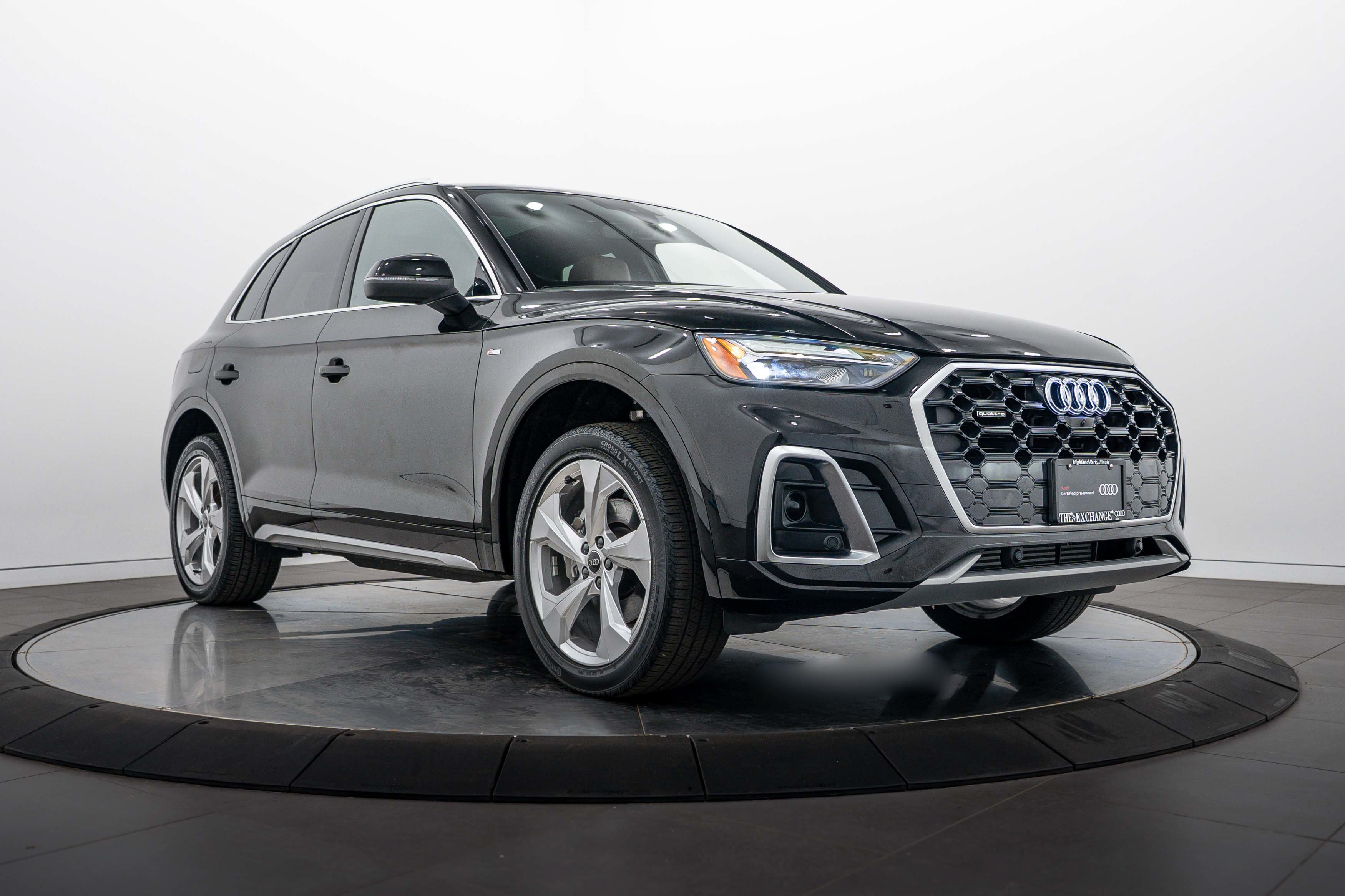 Certified 2023 Audi Q5 2.0T Premium Plus w/ Premium Plus Package AWD/4WD image 1