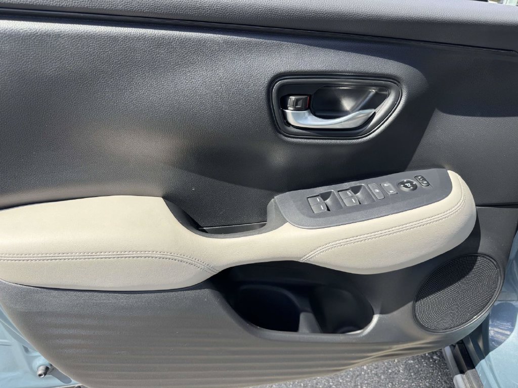 Used 2024 Honda HR-V LX image 16