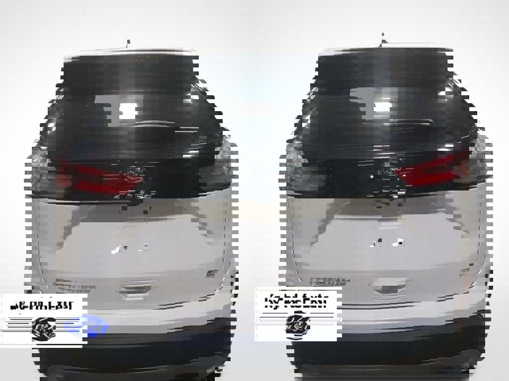 Used 2021 Ford Edge Titanium image 11