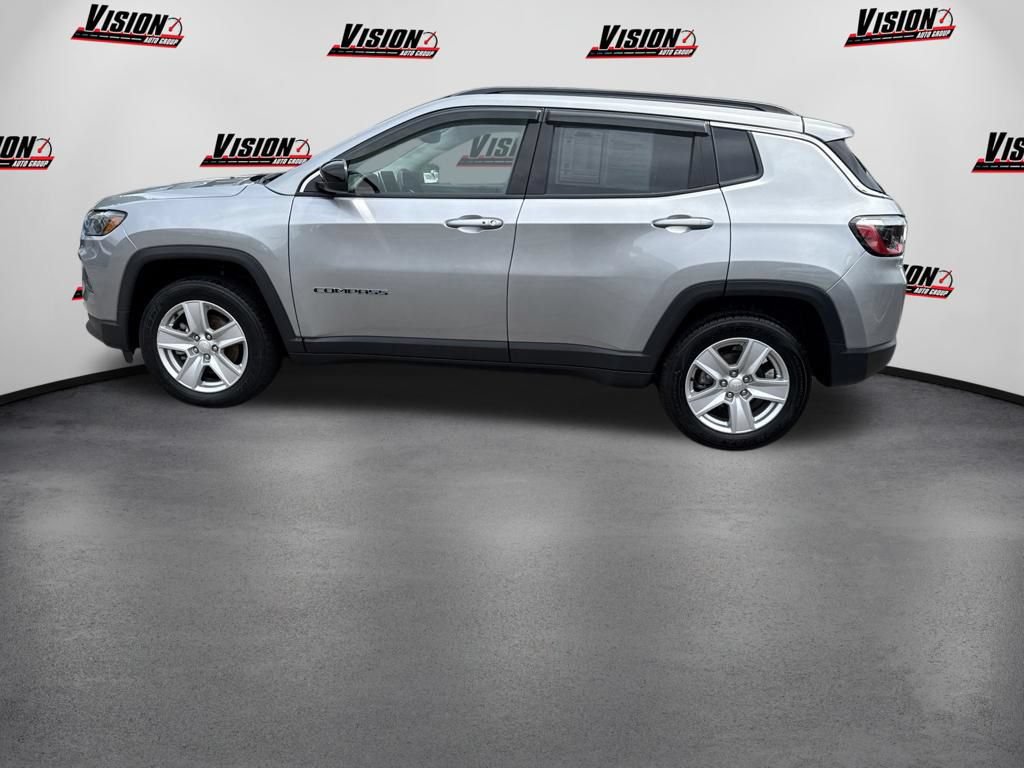 Used 2022 Jeep Compass Latitude w/ Convenience Group AWD/4WD image 8