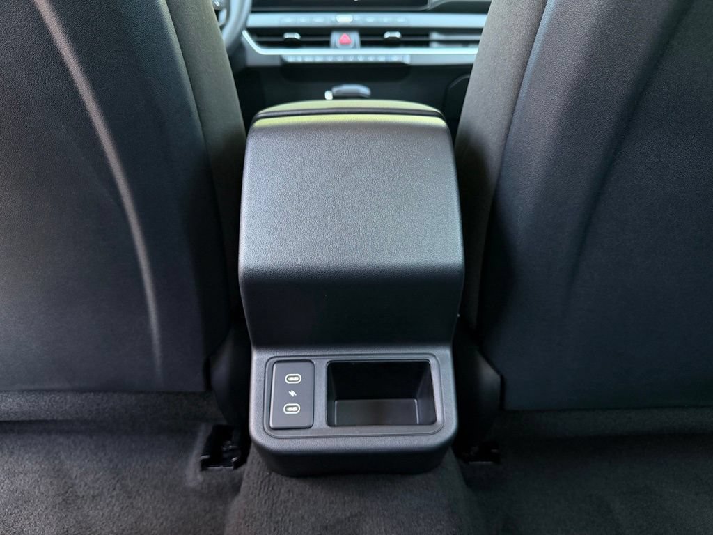 New 2026 Kia K4 FWD image 31