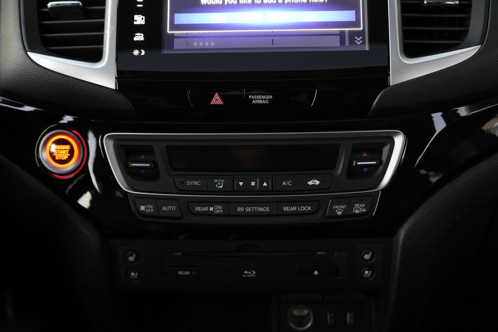 Used 2018 Honda Pilot Elite image 42
