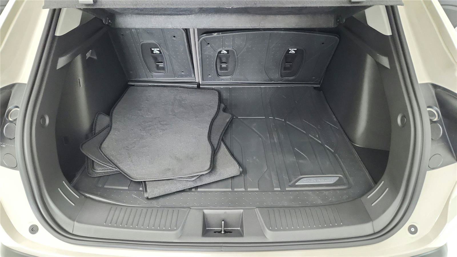 Used 2026 Chevrolet Trax ACTIV FWD image 18