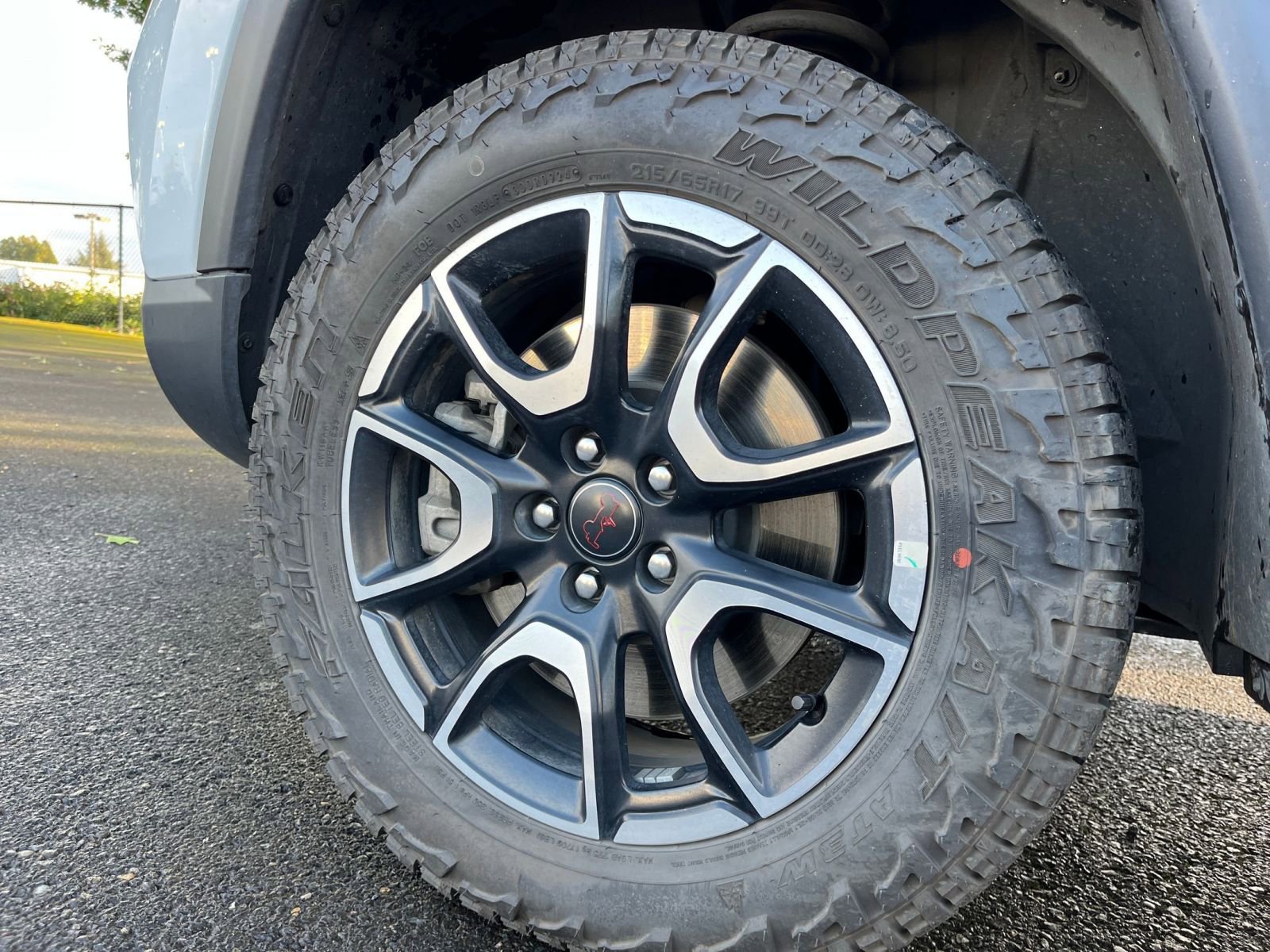 Used 2025 Jeep Compass Trailhawk image 31