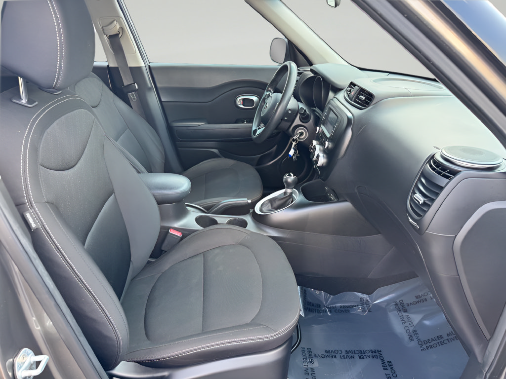Used 2019 Kia Soul FWD image 22