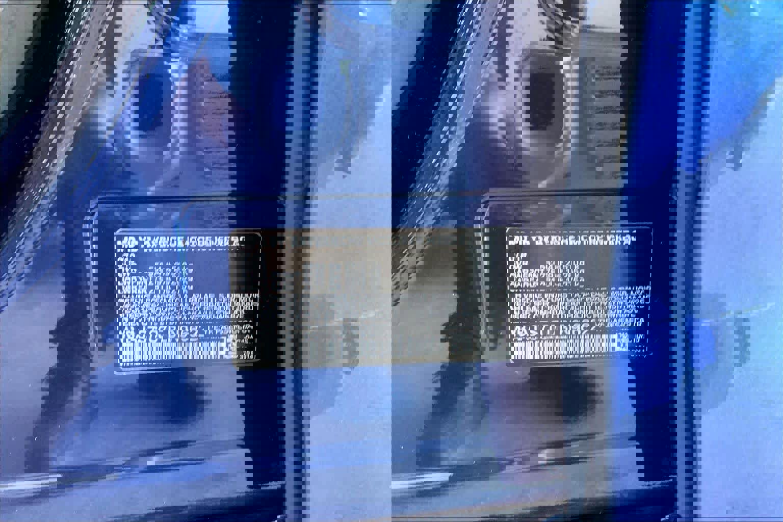 Used 2020 BMW M550i xDrive w/ Dynamic Handling Package image 32