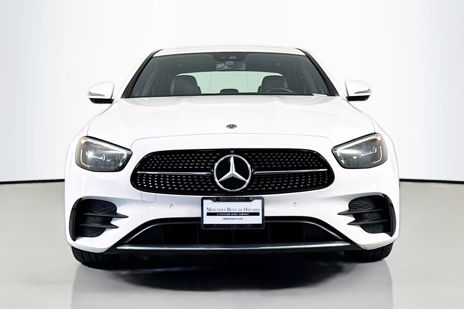 Used 2021 Mercedes-Benz E 350 Sedan image 3