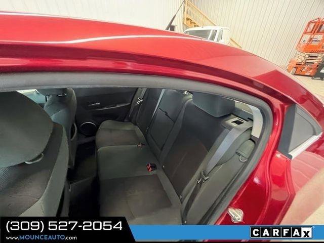 Used 2011 Chevrolet Cruze LT image 12