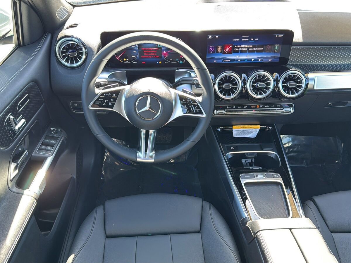 New 2026 Mercedes-Benz GLB 250 image 11